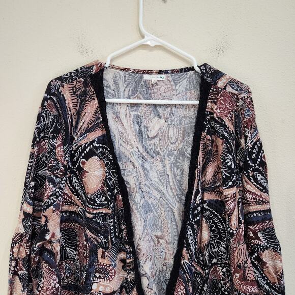 Maurices Floral Crochet Trim Open Front Classic Kimono Top Multicolor Size 2X - Picture 3 of 8